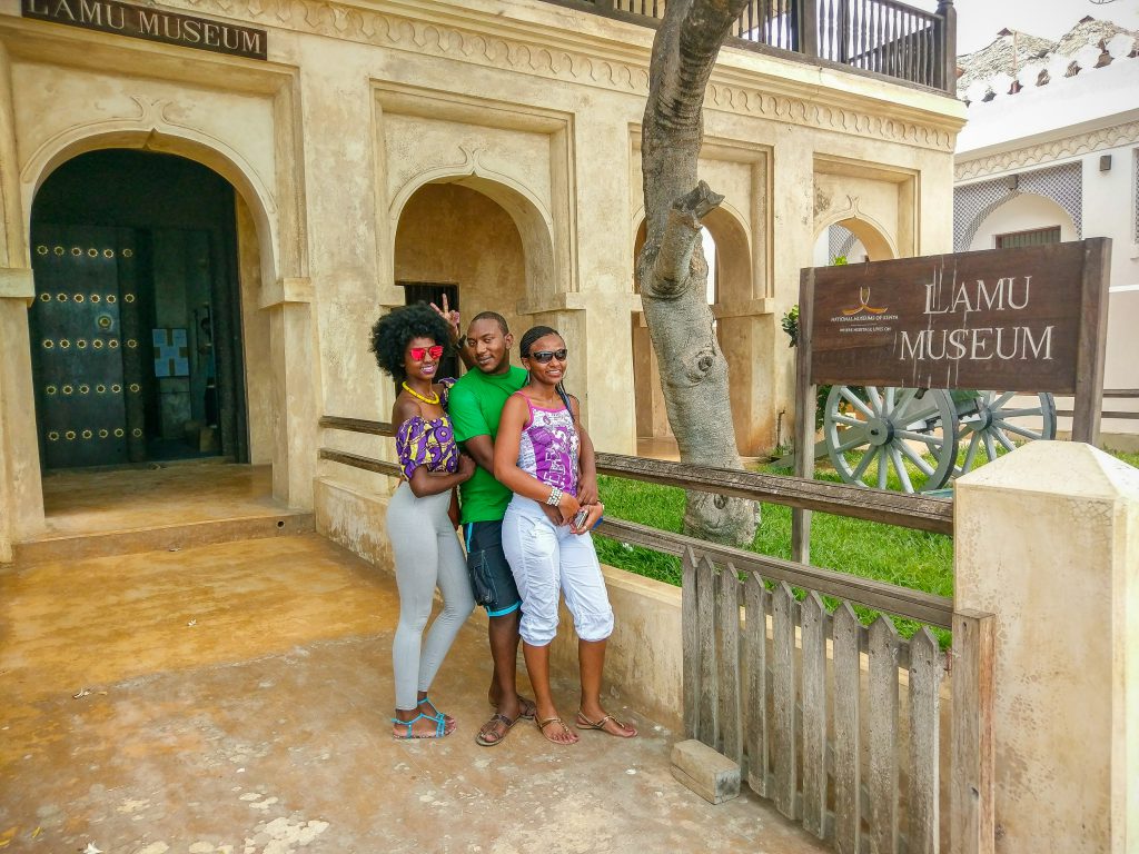 How much it would cost you to travel to Lamu Island and things to do| costs in Lamu Island