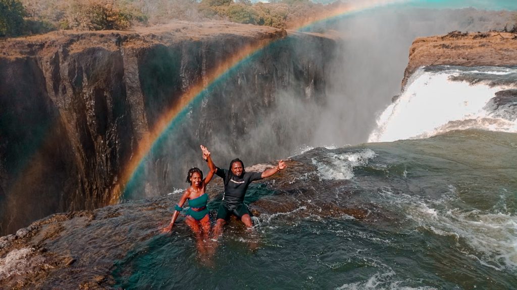 Sitting on the edge with Omega -Devil's pool