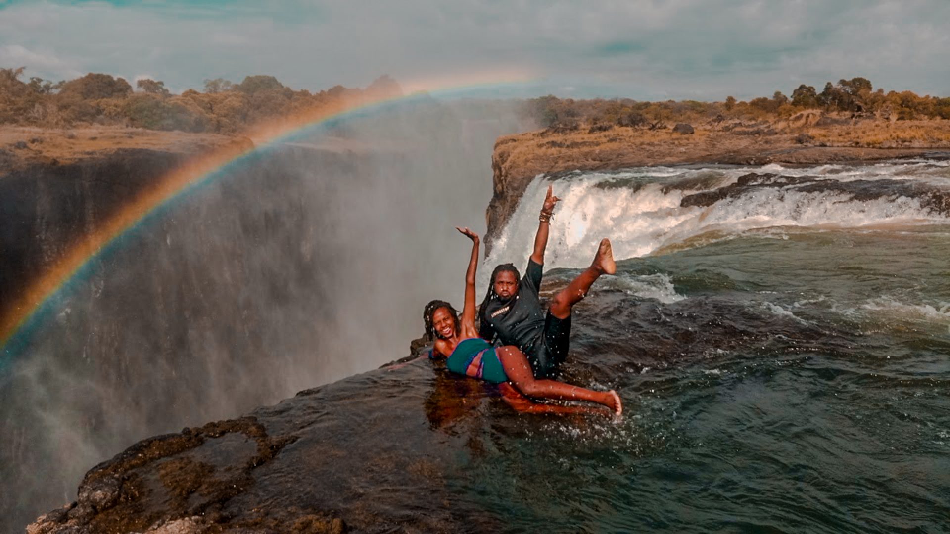 An Unexpected Visit To The Devil’s Pool in Zambia Just Rioba